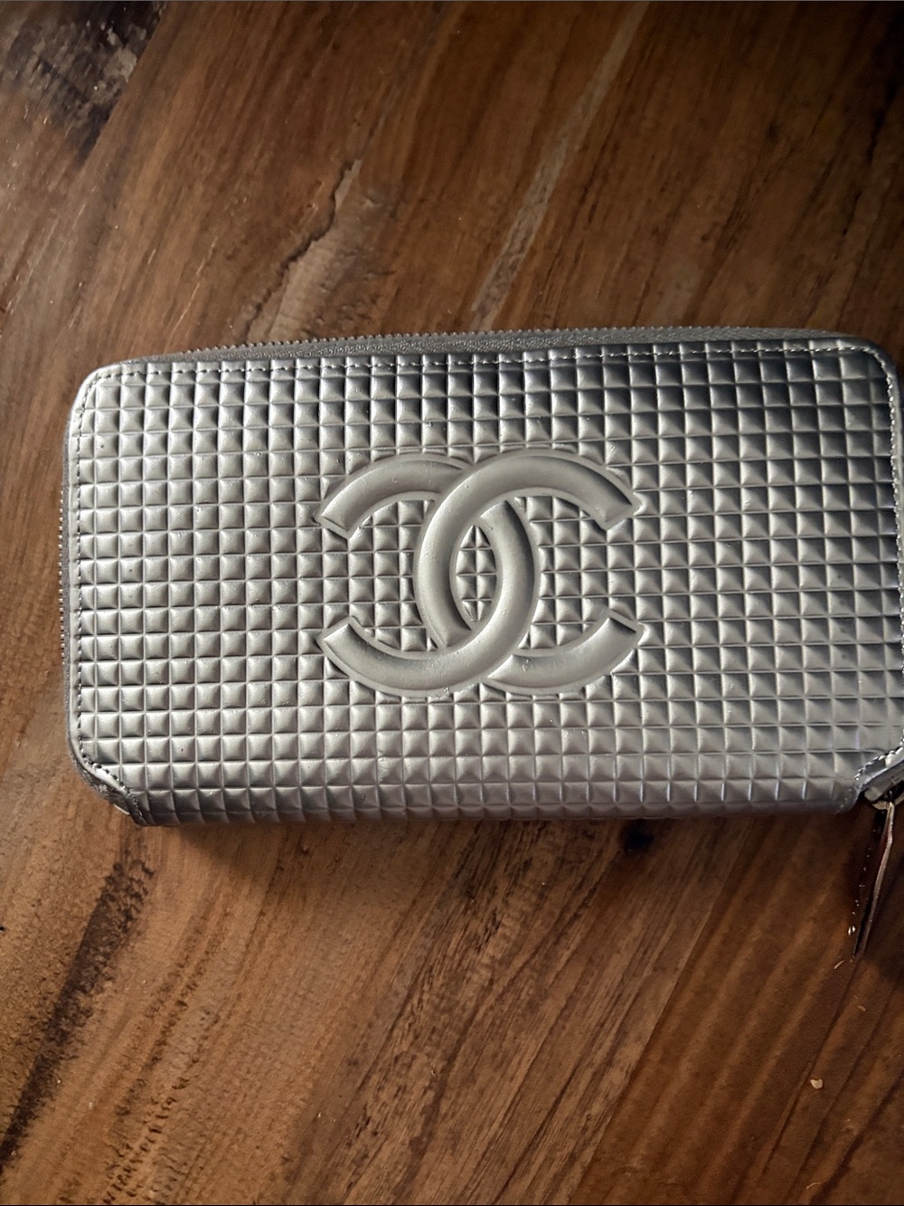 Chanel Matelasse Chocolate Bar wallet in metallic silver